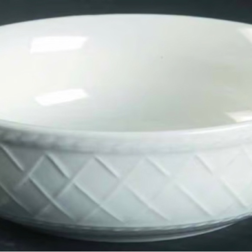 Totally Today replacement bowls. White basket weave 6”